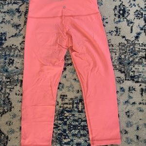 Lululemon crop pants